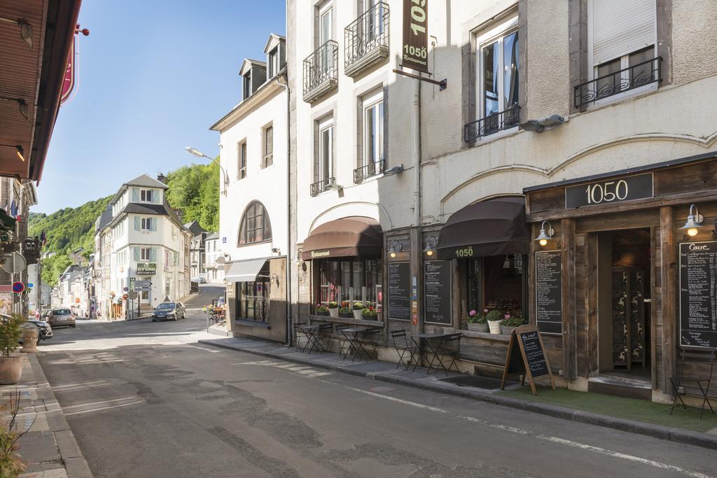 Hôtel de Russie Le Mont-Dore Buitenkant foto